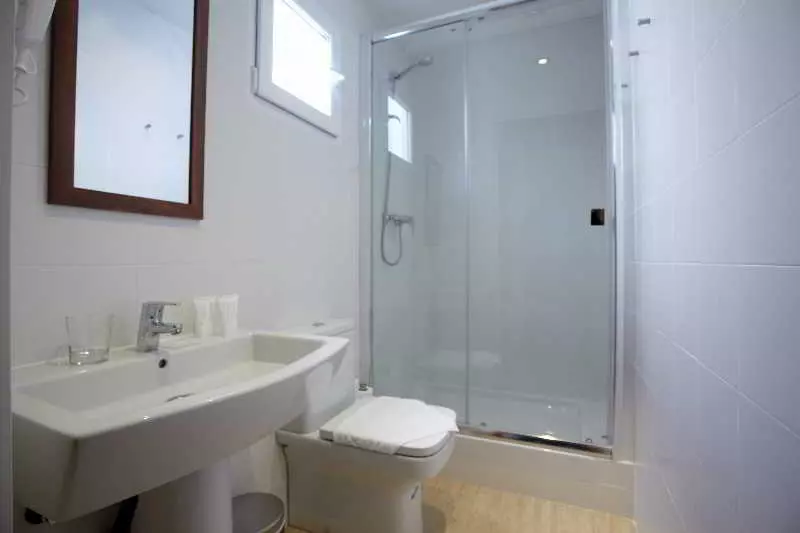 L Escudellers By The Streets