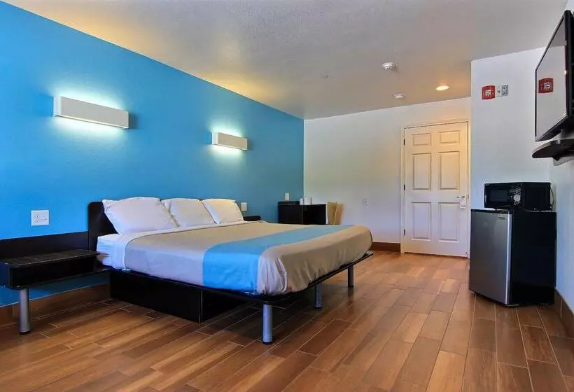 Motel 6 Rockport, Tx