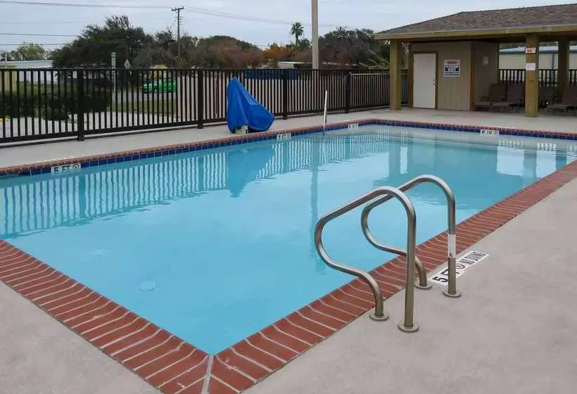 Motel 6 Rockport, Tx