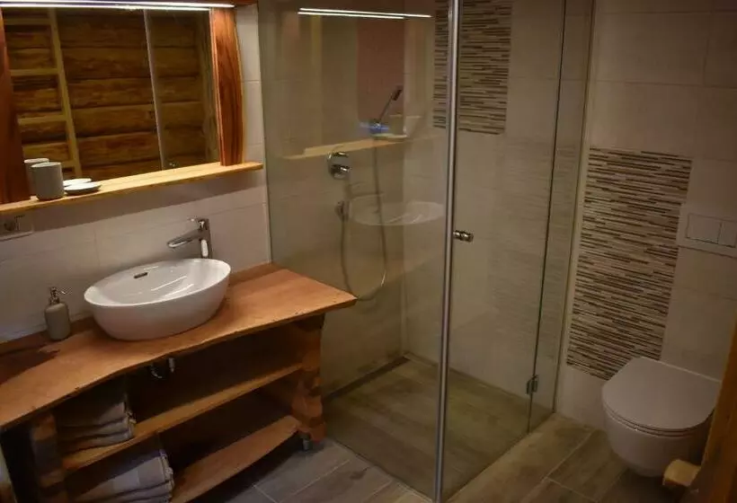 هتل Glamping Organic Farm Slibar