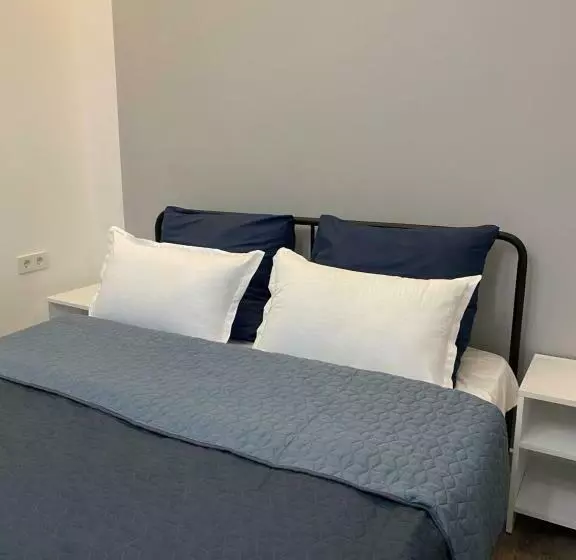 هاستل Express Inn