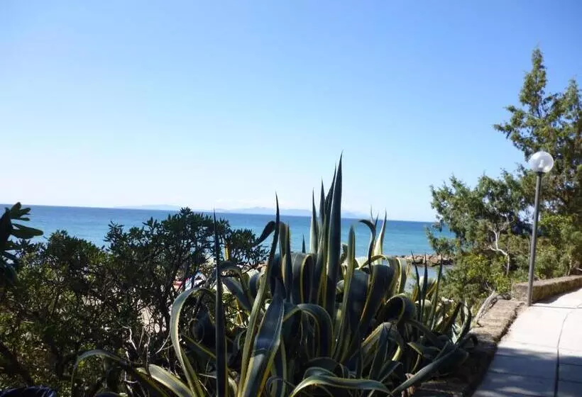 Baia Etrusca Resort