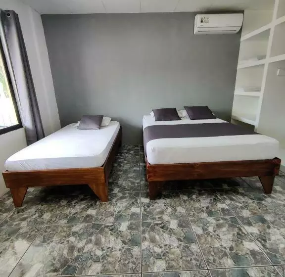 Aamiaismajoitus (B&B) Cabinas Maritza