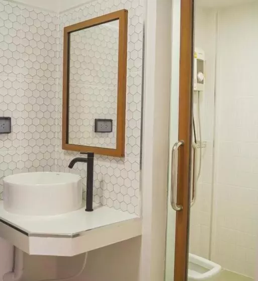 ホテル วินเนอร์วิว เกาะล้าน