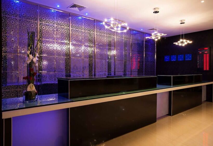 فندق Sky Casa Airport