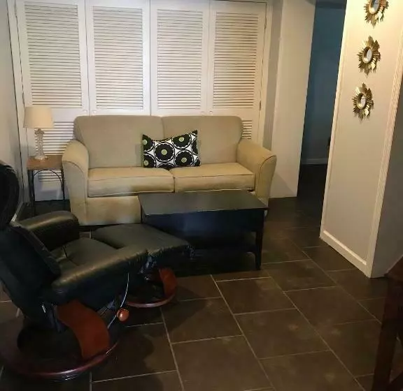 ホテル Baker S Hill Inn