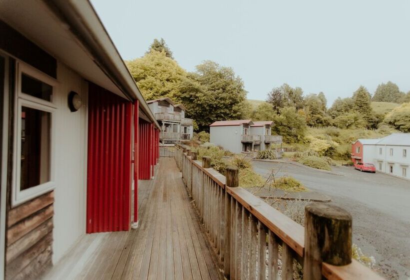 酒店 Waitomo Village Chalets Home Of Kiwipaka