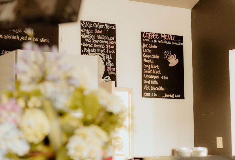 酒店 Waitomo Village Chalets Home Of Kiwipaka