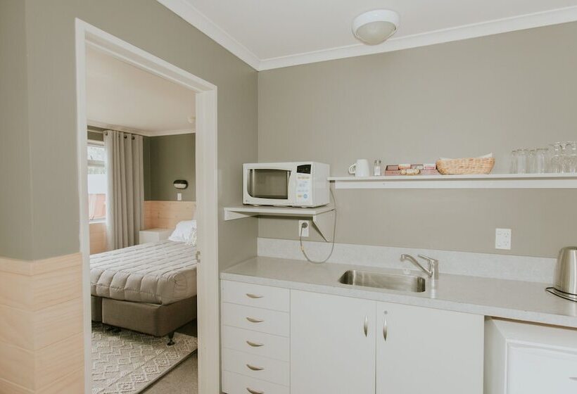 酒店 Waitomo Village Chalets Home Of Kiwipaka