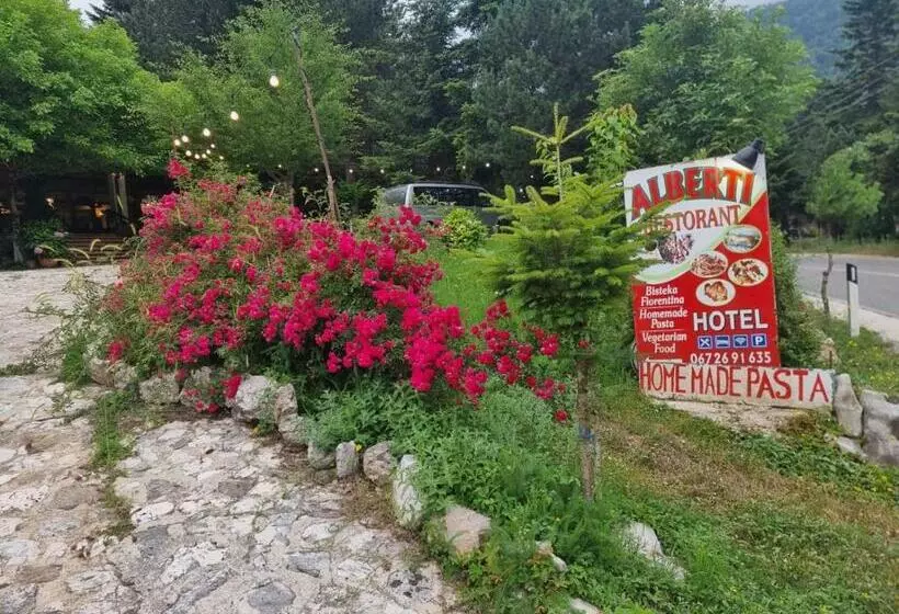 Majatalo Guesthouse Alberti Llogara