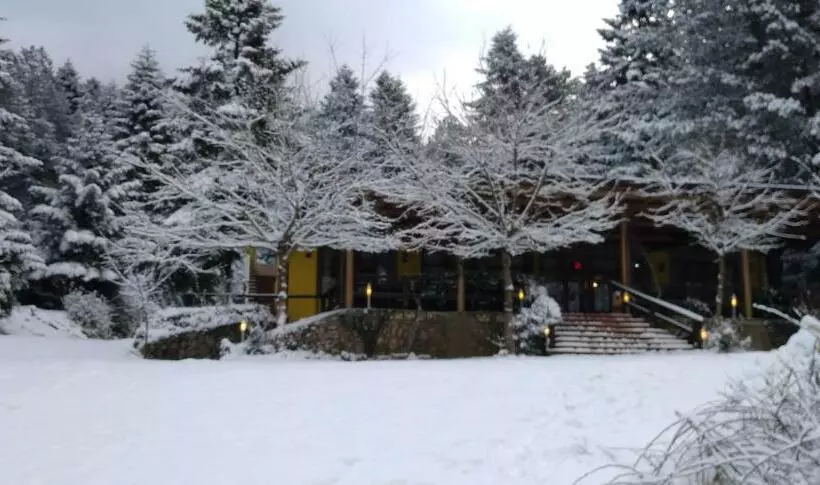 Majatalo Guesthouse Alberti Llogara