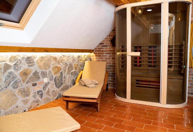 پانسیون Guesthouse Močivnik