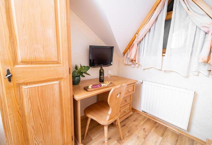 پانسیون Guesthouse Močivnik