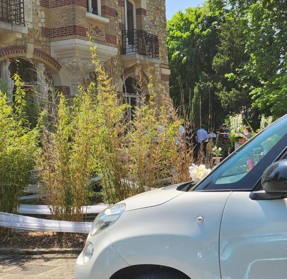 צימר Chateau De La Feuilleraie