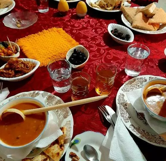 تختخواب و صبحانه Maison Isabel