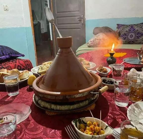 تختخواب و صبحانه Maison Isabel