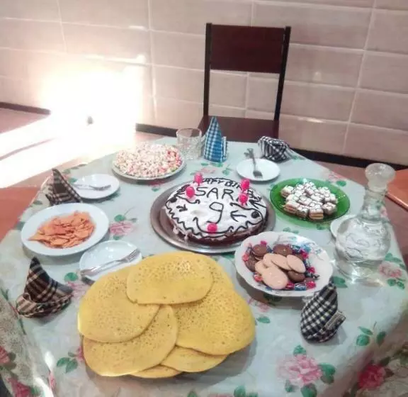 تختخواب و صبحانه Maison Isabel
