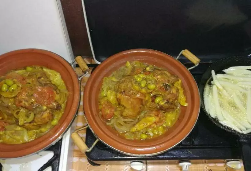 تختخواب و صبحانه Maison Isabel