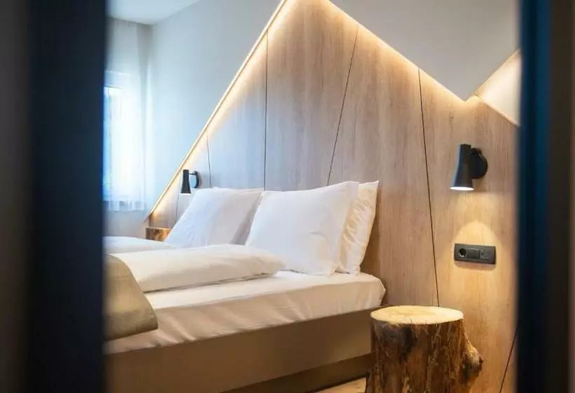 تختخواب و صبحانه Penzion Repanšek