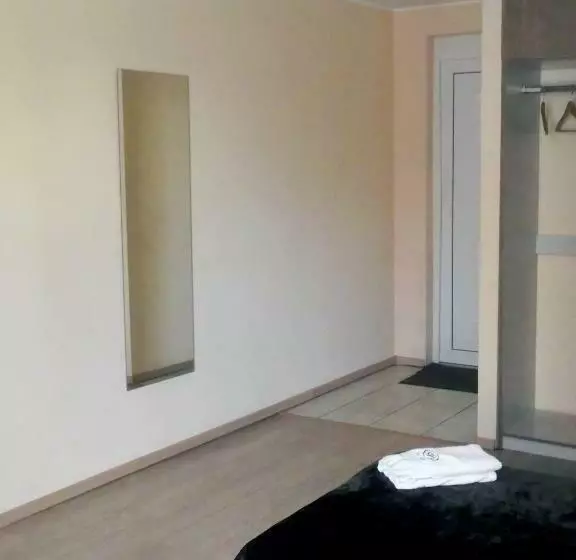 مُتل Kambarių Nuoma   Rumšiškės Saurida