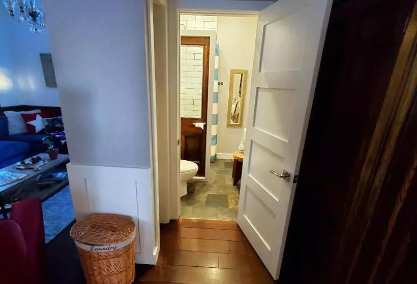 Majatalo A Rustic Cabin In The Woods