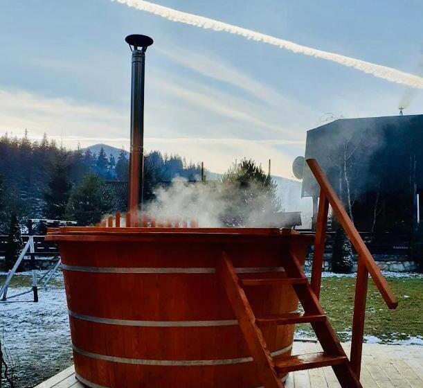 پانسیون Casa Dobra