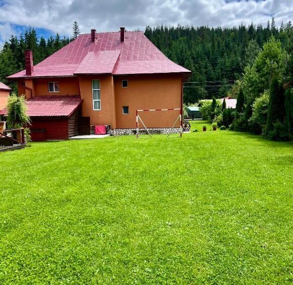 پانسیون Casa Dobra