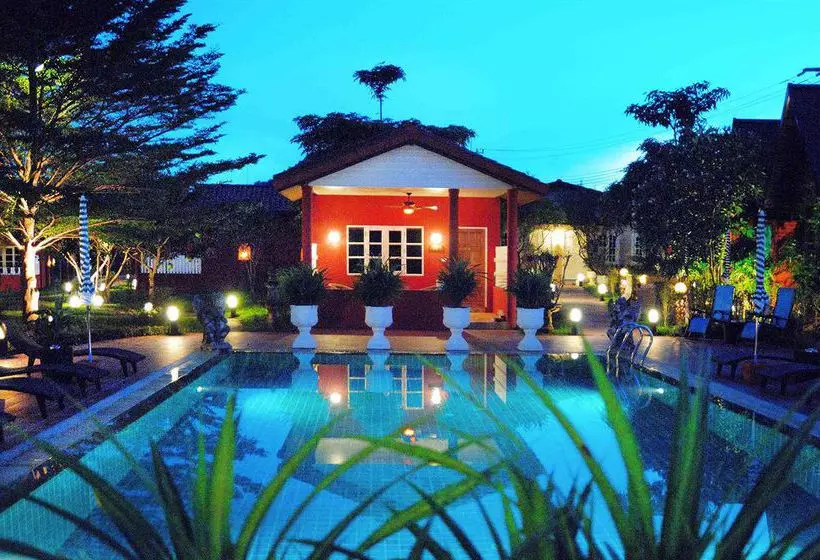 Pictory Garden Resort