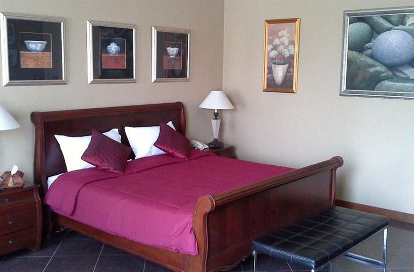 Pictory Garden Resort