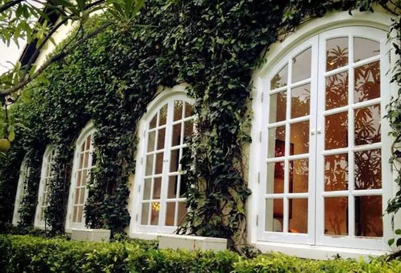 Pictory Garden Resort