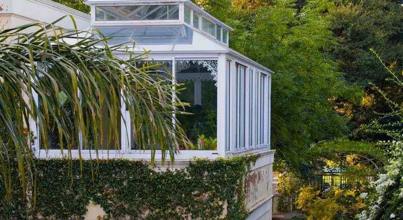 Bed and Breakfast The Munro Boutique