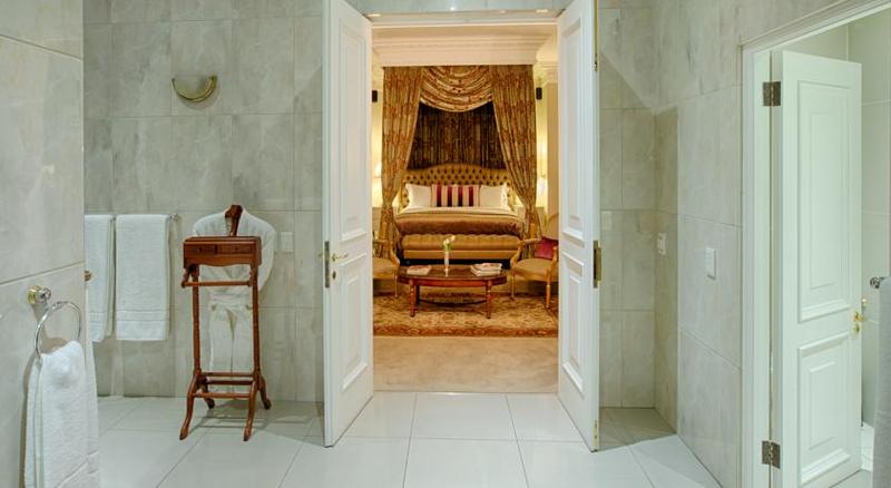 Bed and Breakfast The Munro Boutique