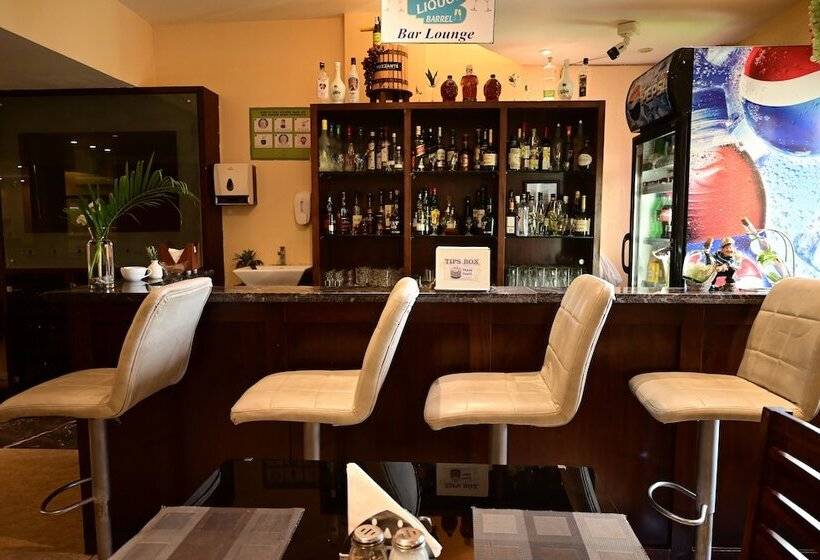 בית מלון כפרי De Alturas Resort