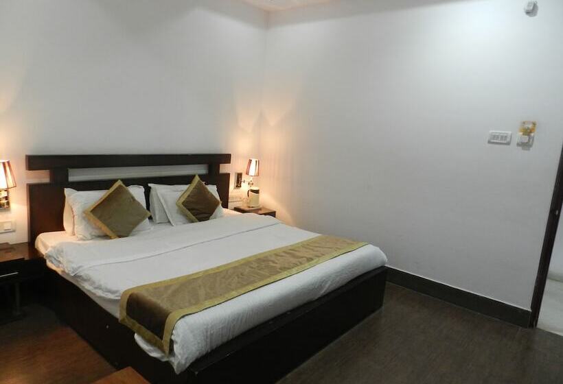 בית מלון כפרי Eurostar Inn