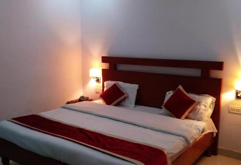 בית מלון כפרי Eurostar Inn