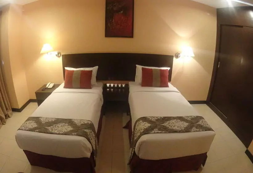 فندق Intekma Resort And Convention Centre