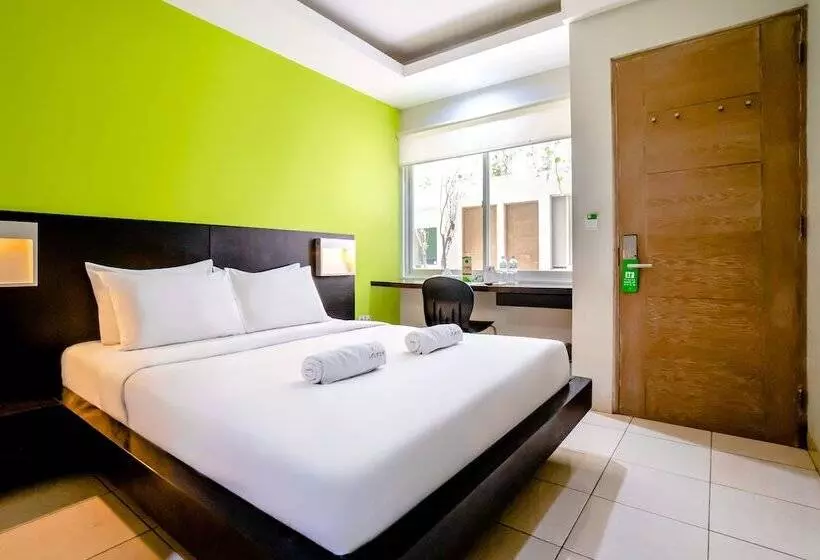 Otel Legreen Suite Pejompongan