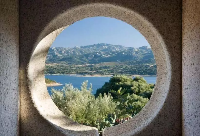 ホテル Liscia Country Relais