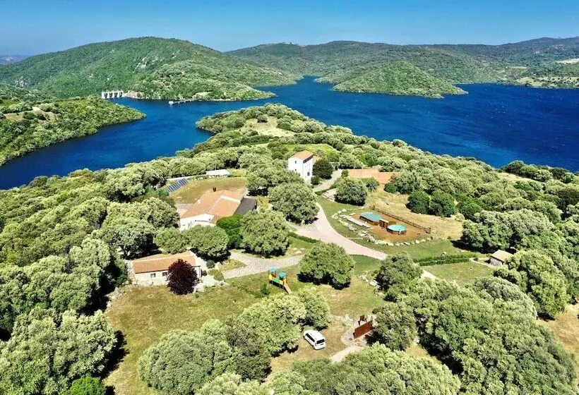 ホテル Liscia Country Relais