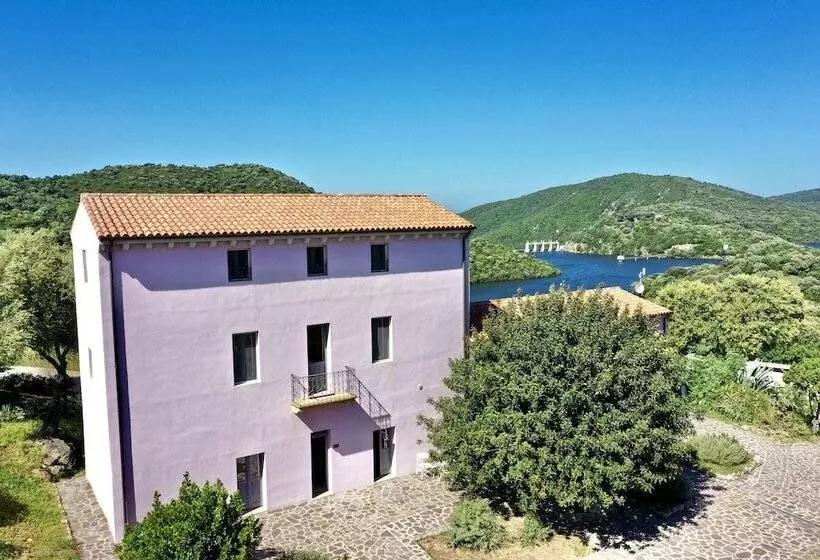 ホテル Liscia Country Relais