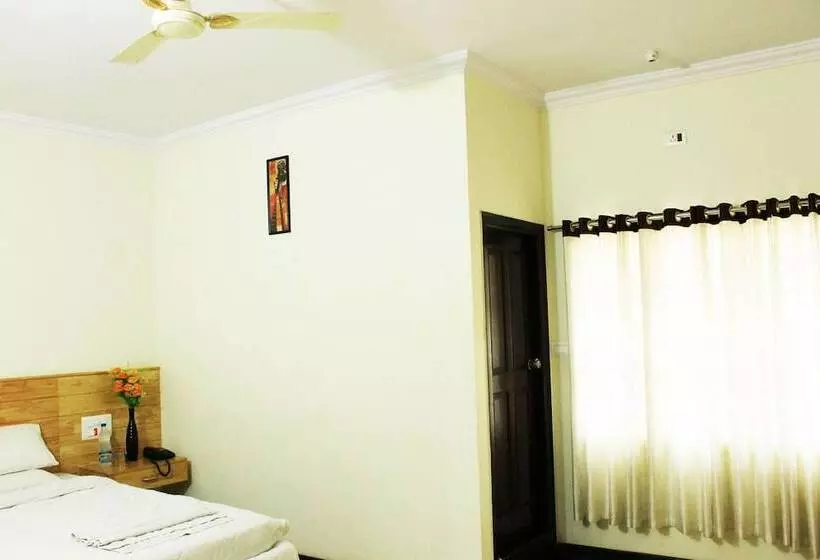 Hotel Olive Residency