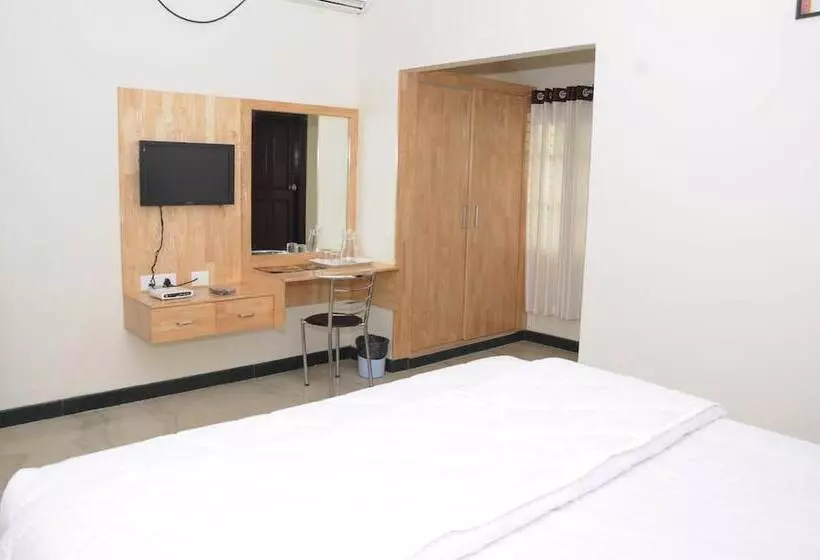 Hotel Olive Residency