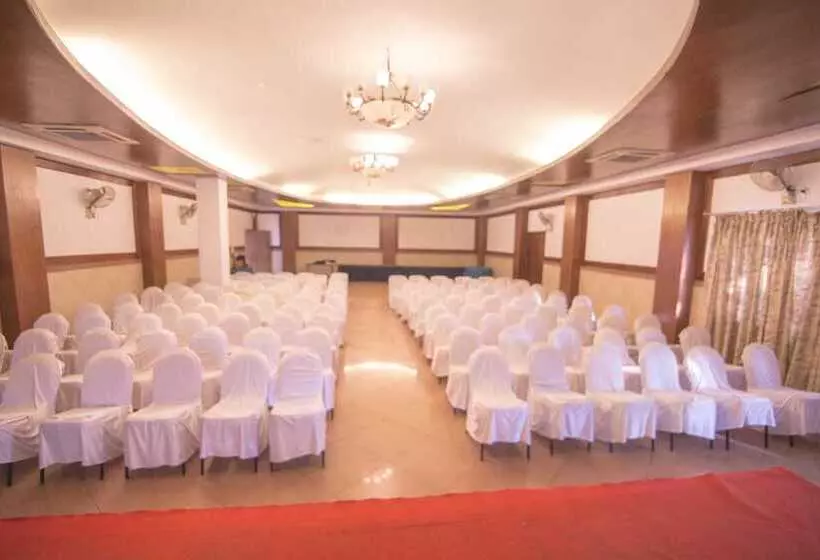 Hotel Olive Residency