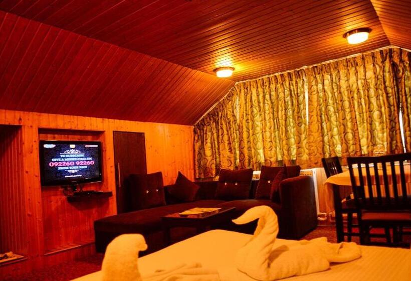 Hotell Pine Spring Resort Gulmarg