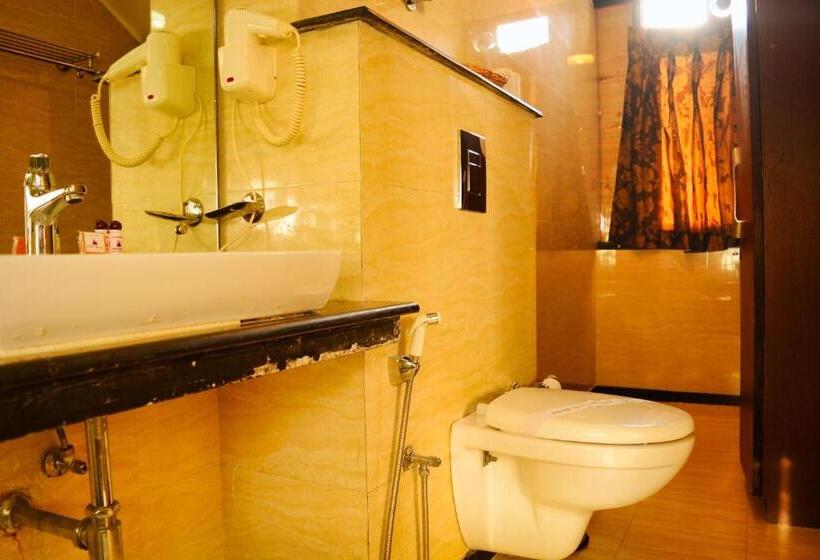 Hotell Pine Spring Resort Gulmarg