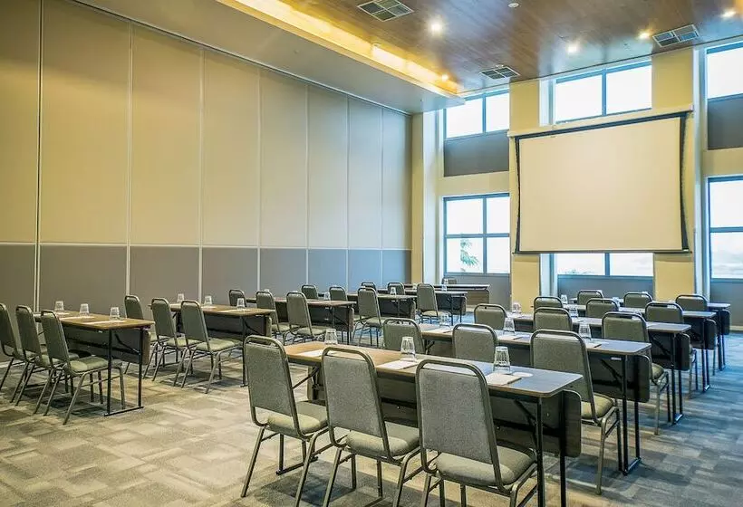 فندق Prodigy Santos Dumont