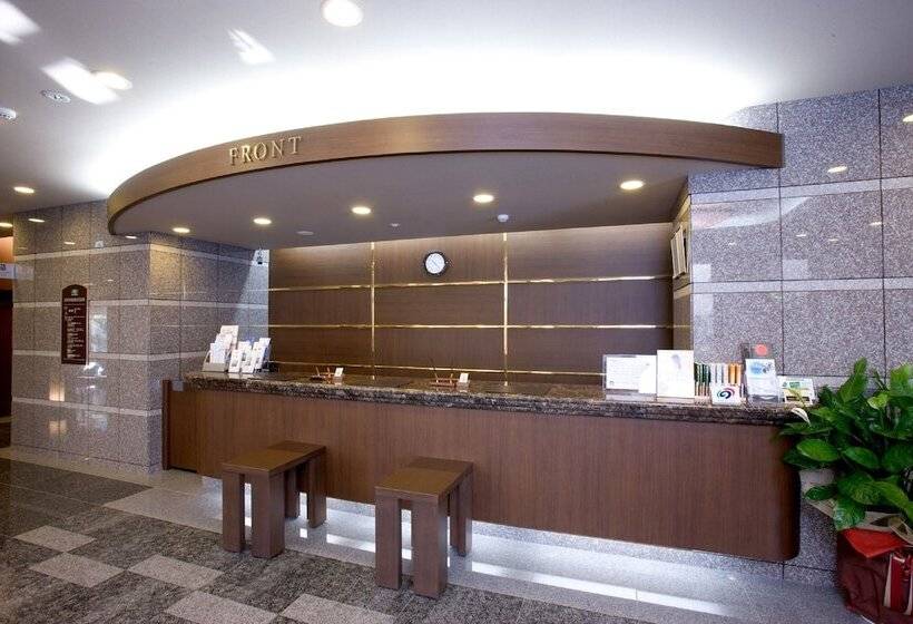 Отель Route Inn Nobeoka Ekimae
