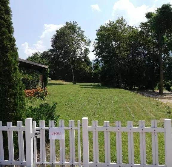 هتل Villa Flora