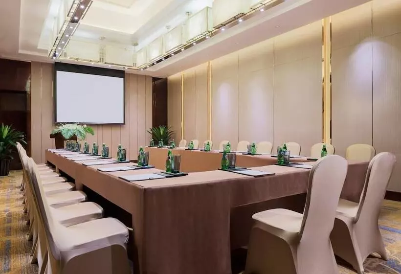 Hôtel Wanda Realm Chifeng