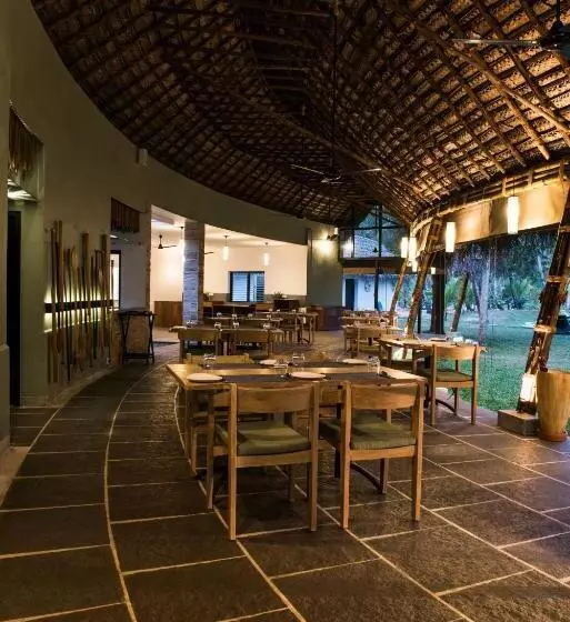 ホテル Xandari Pearl Beach Resort